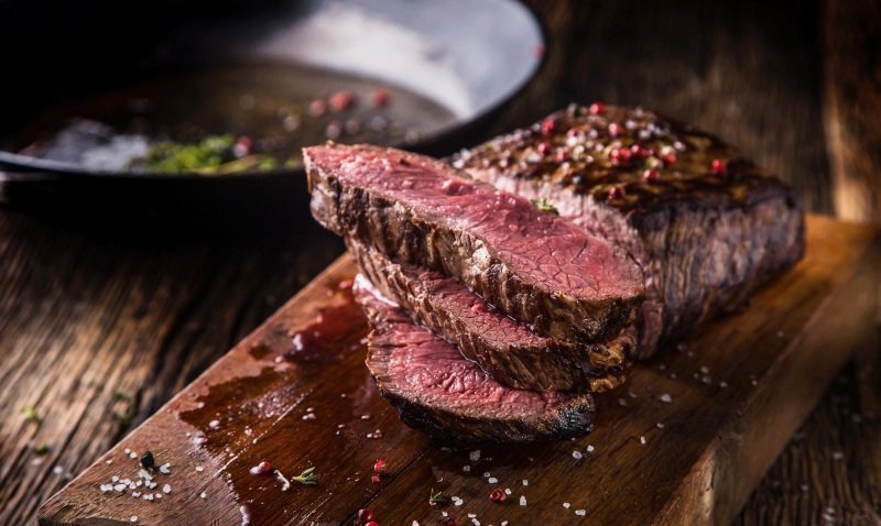 ΕΣΤΙΑΔΕΣ BBQ GRILL & FLAMBE