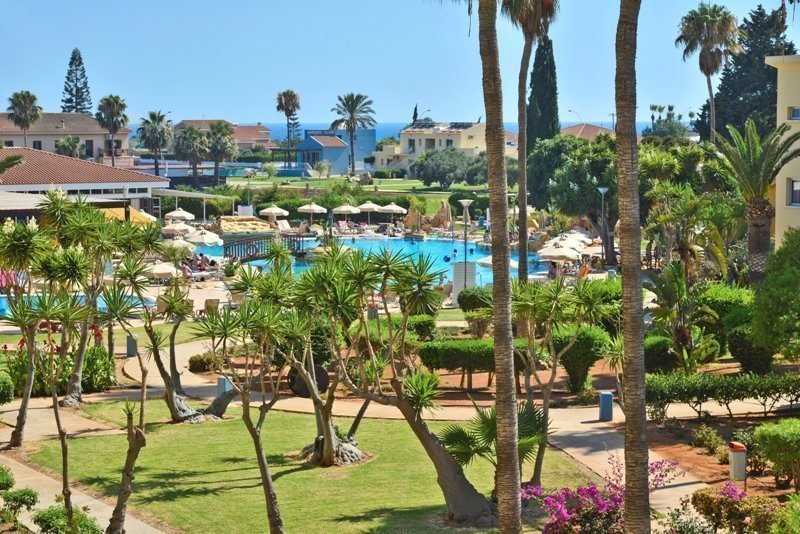 Makronisos Holiday Village