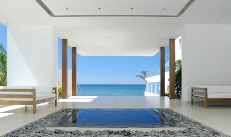 4* Napa Mermaid Hotel & Suites
